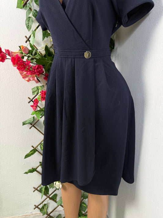 Robe évasée manche courte - Perluna Store - kinshasa