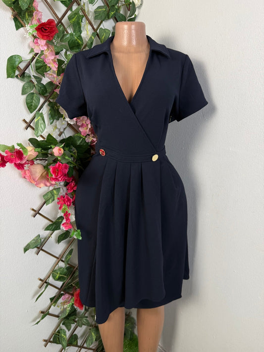 Robe évasée manche courte - Perluna Store - kinshasa