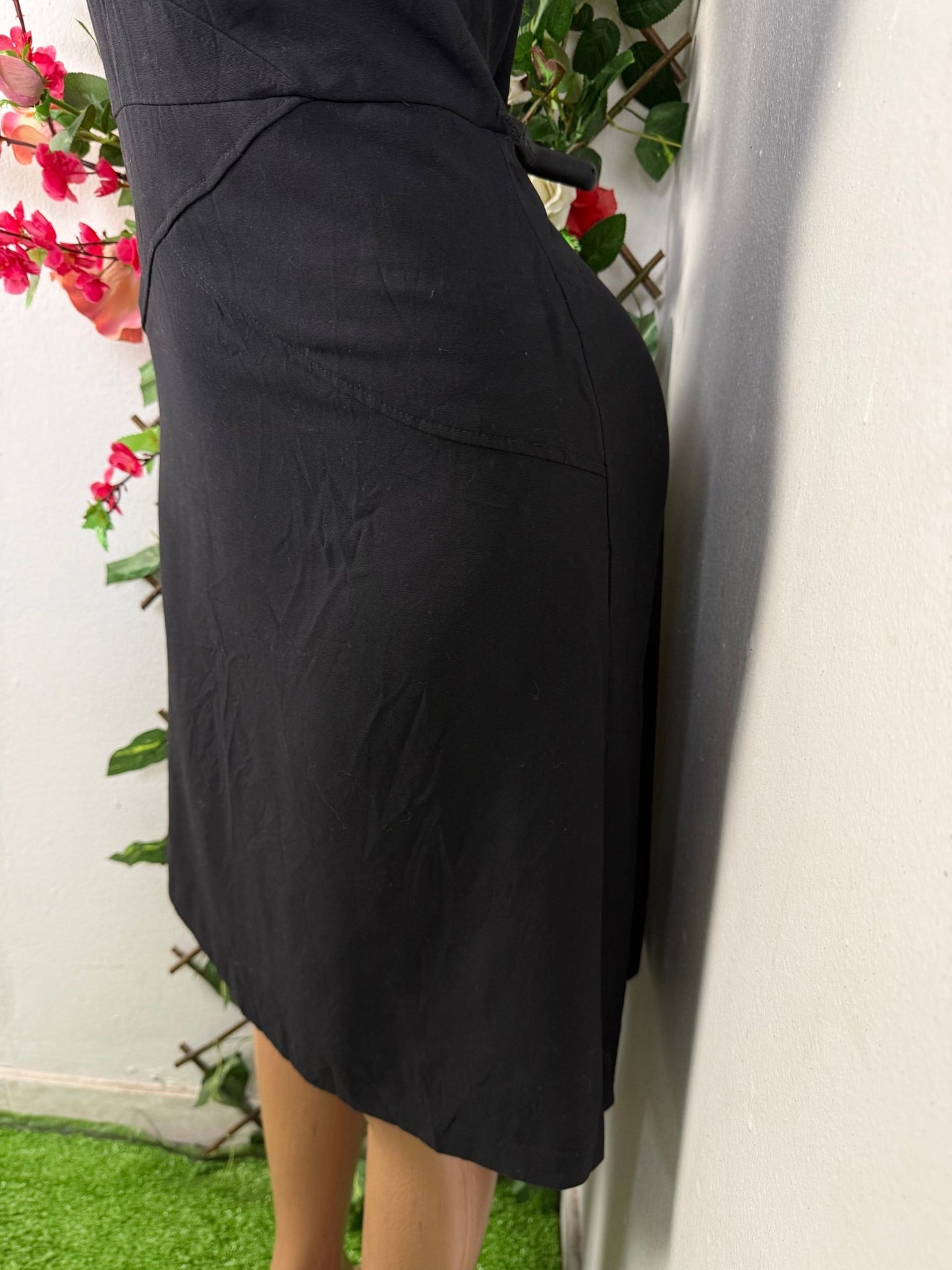 Robe évasée sans manche décolleté rond - Perluna Store - kinshasa