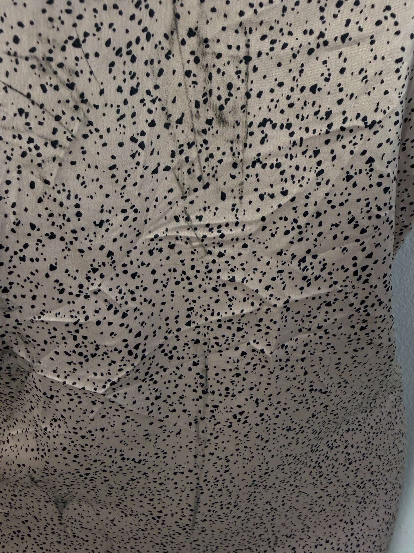 Robe fluide à fine bretelles  - Perluna Store - kinshasa