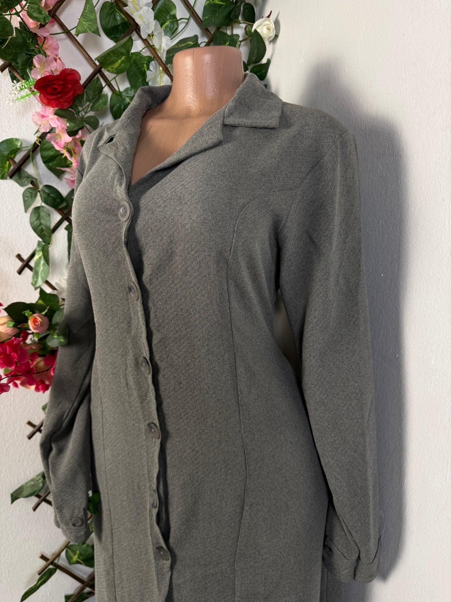 Robe longue à bouton colle chemise - Perluna Store - kinshasa