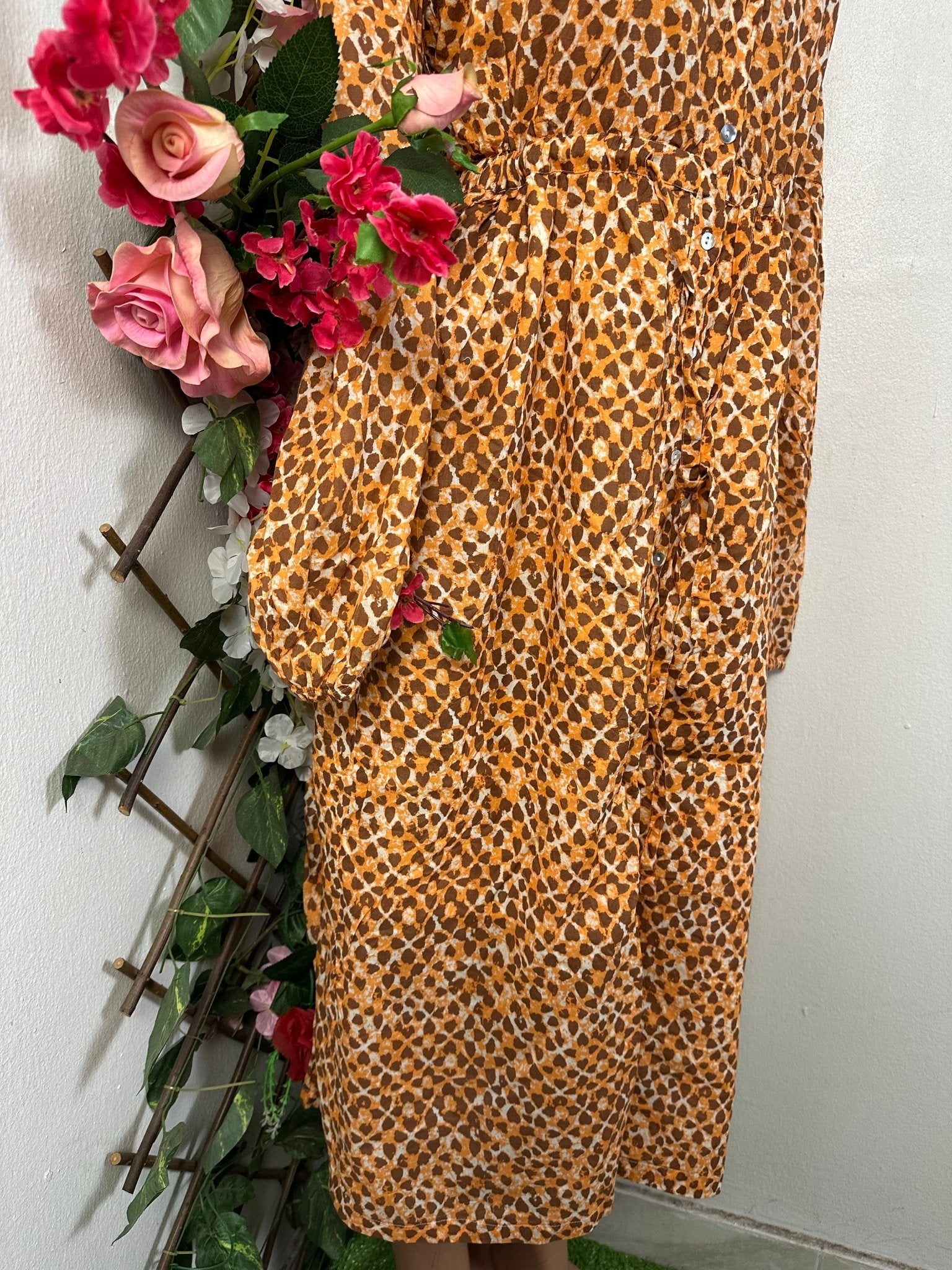 Robe longue à bouton manche longue  - Perluna Store - kinshasa