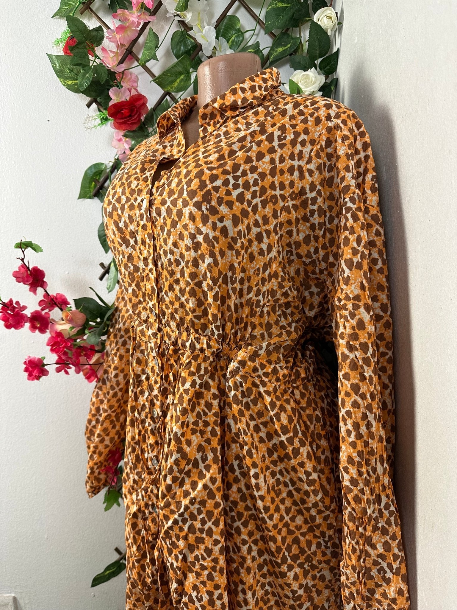Robe longue à bouton manche longue  - Perluna Store - kinshasa