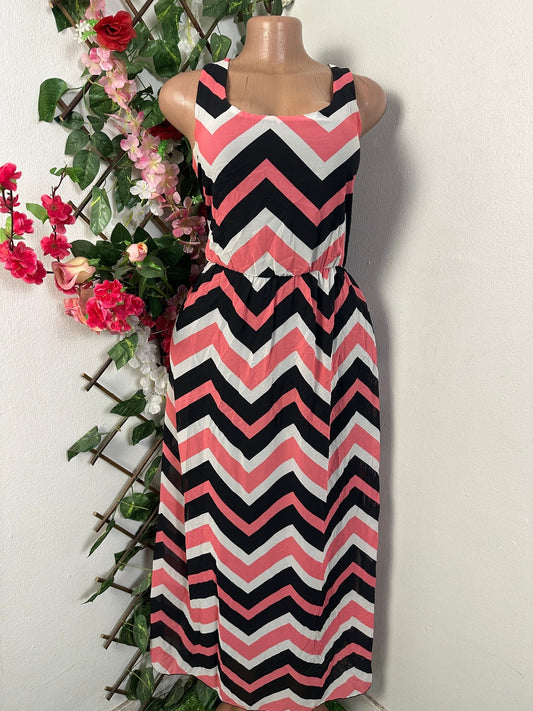 Robe longue à bretelle géométrique  -  M 10 - Perluna Store - kinshasa