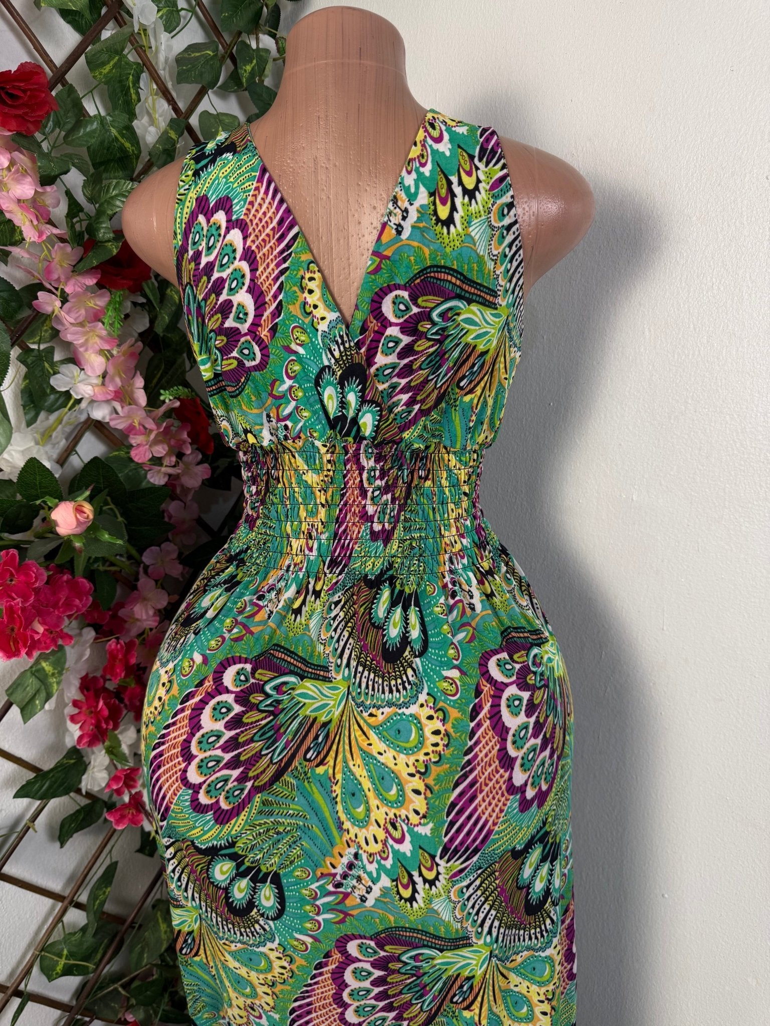 Robe longue cintré colle en v - Perluna Store - kinshasa