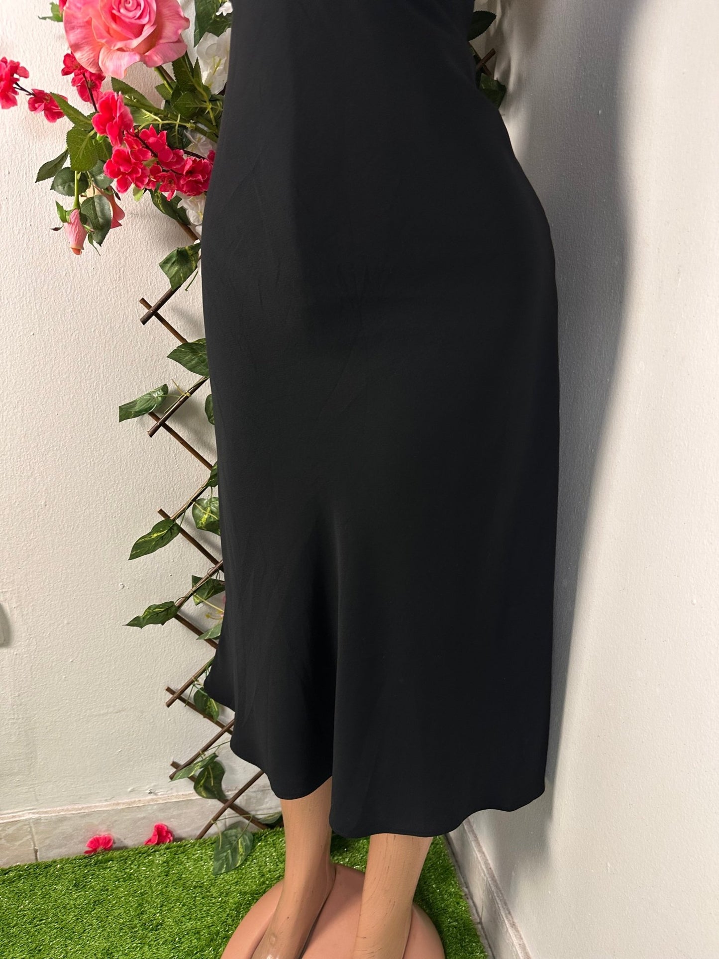Robe longue décontracté sans manche colle en V - Perluna Store - kinshasa