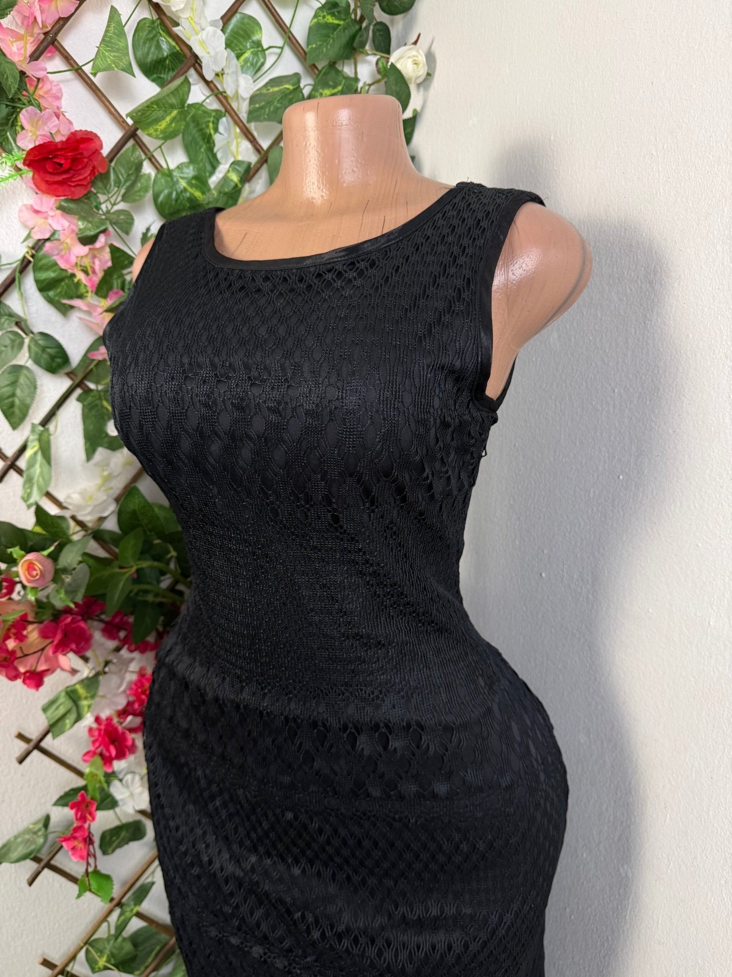 Robe longue en maille de dentelle - Perluna Store - kinshasa
