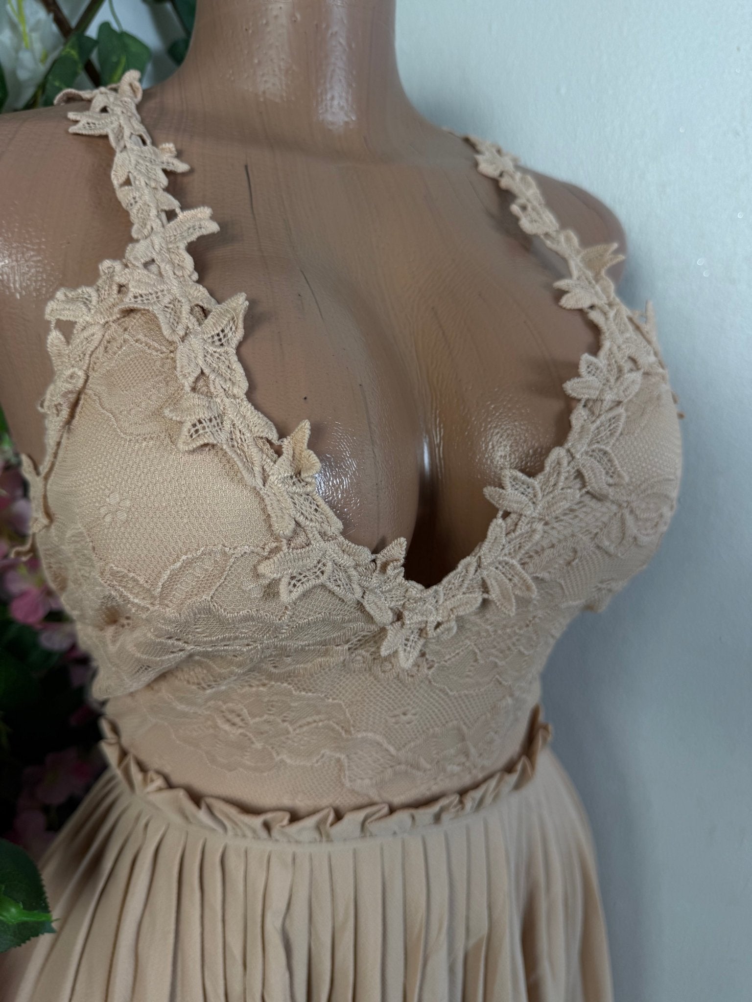 Robe longue plissé à bretelle - Perluna Store - kinshasa