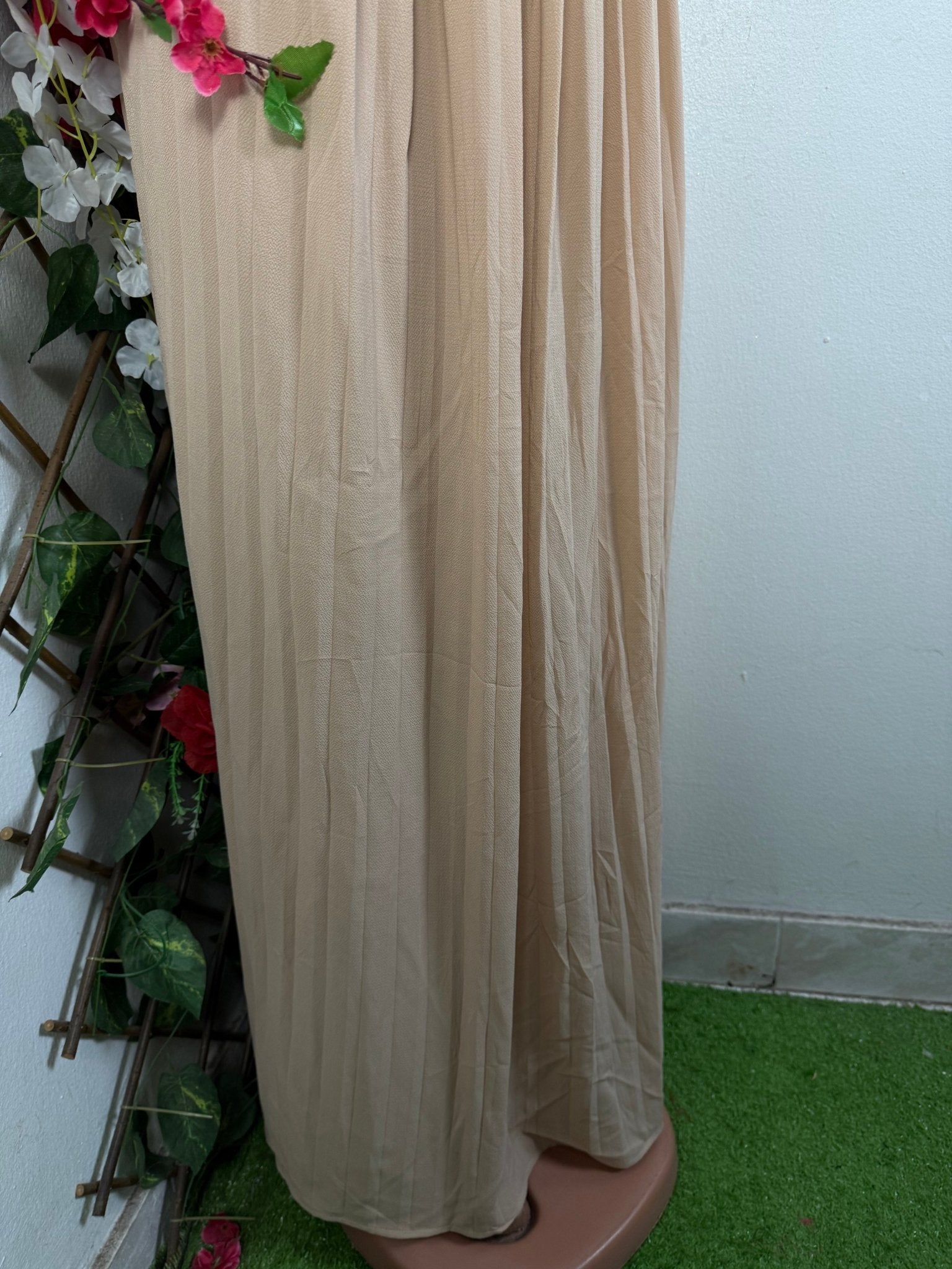 Robe longue plissé à bretelle - Perluna Store - kinshasa