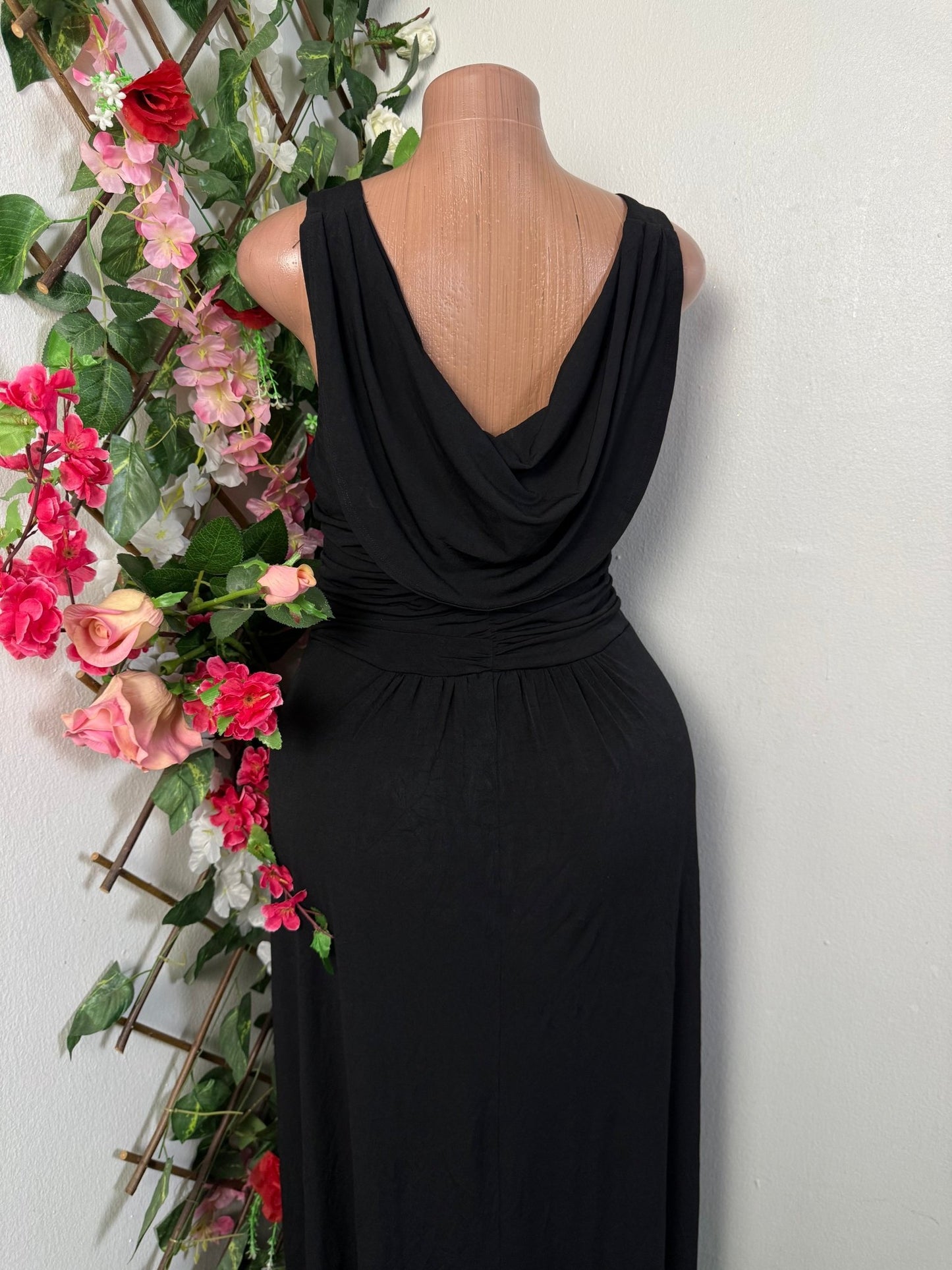 Robe longue sans manches  - Perluna Store - kinshasa