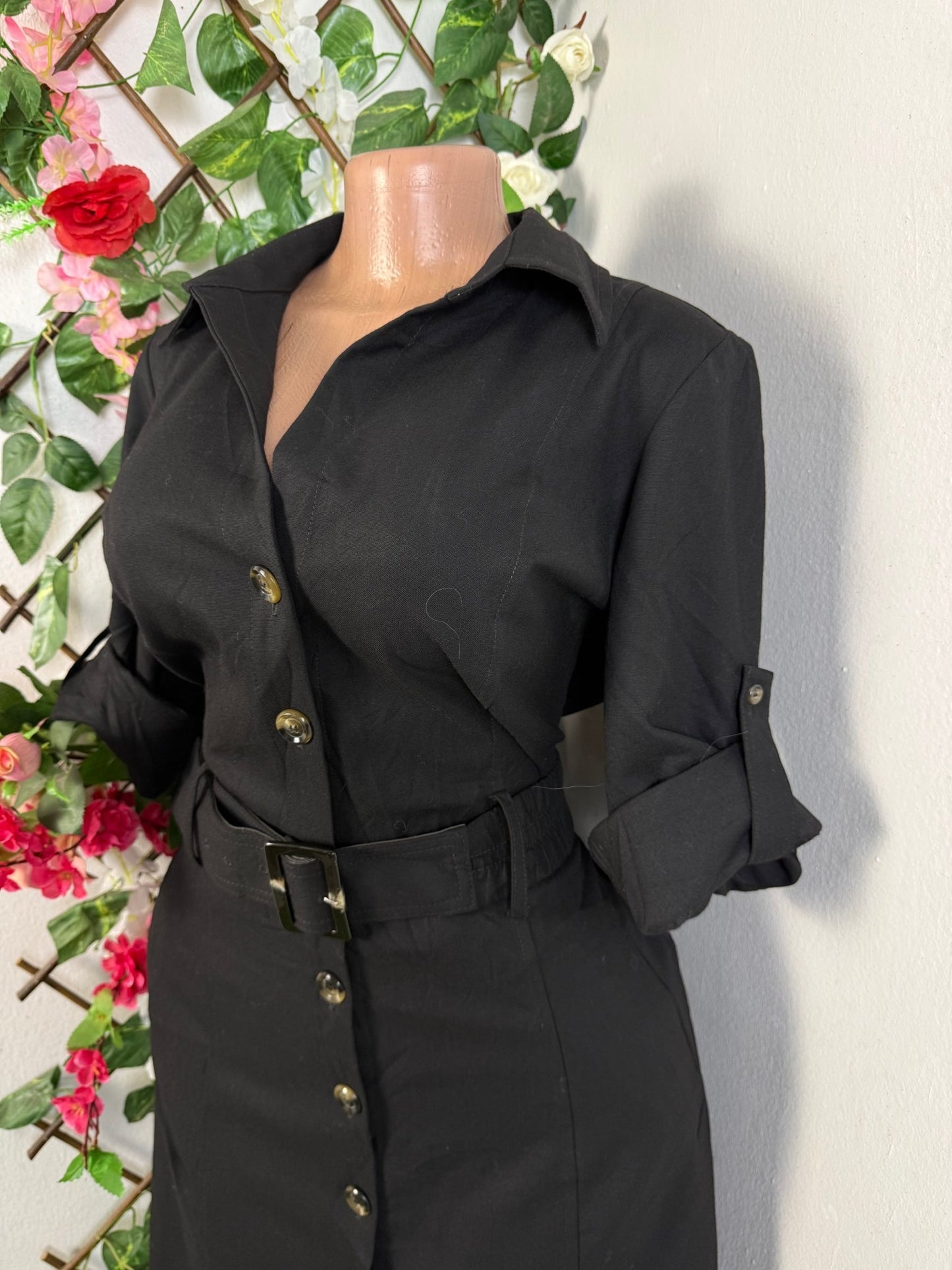 Robe mi longue à bouton colle chemise  - Perluna Store - kinshasa