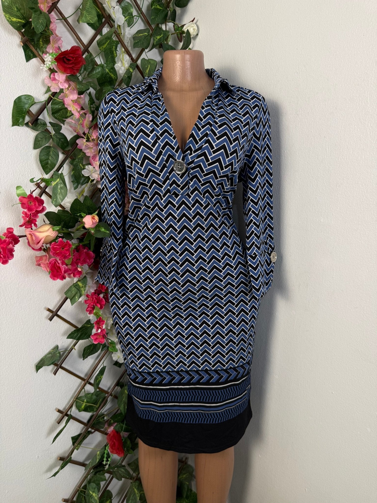 Robe mi longue à colle chemise - Perluna Store - kinshasa