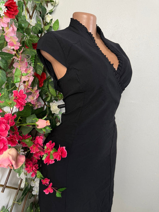 Robe mi longue a colle montant sans manche - Perluna Store - kinshasa