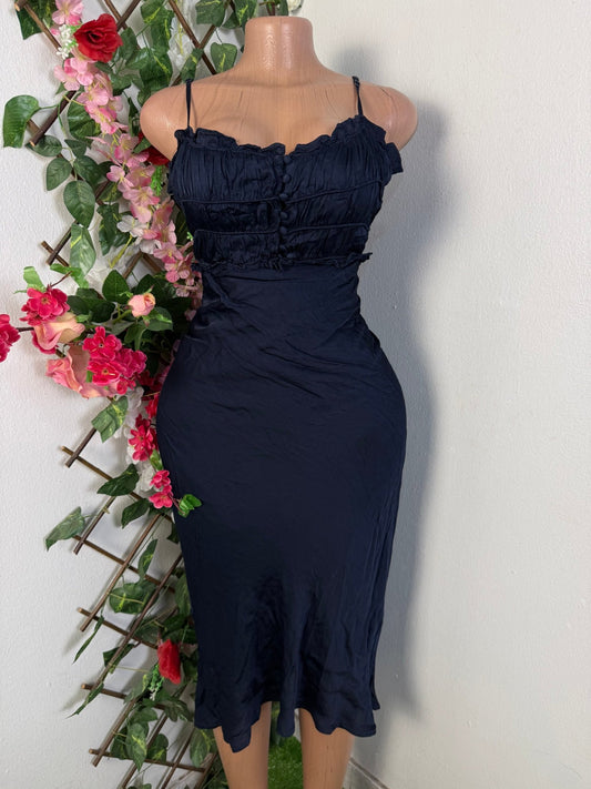 Robe mi longue à fine bretelle - Perluna Store - kinshasa