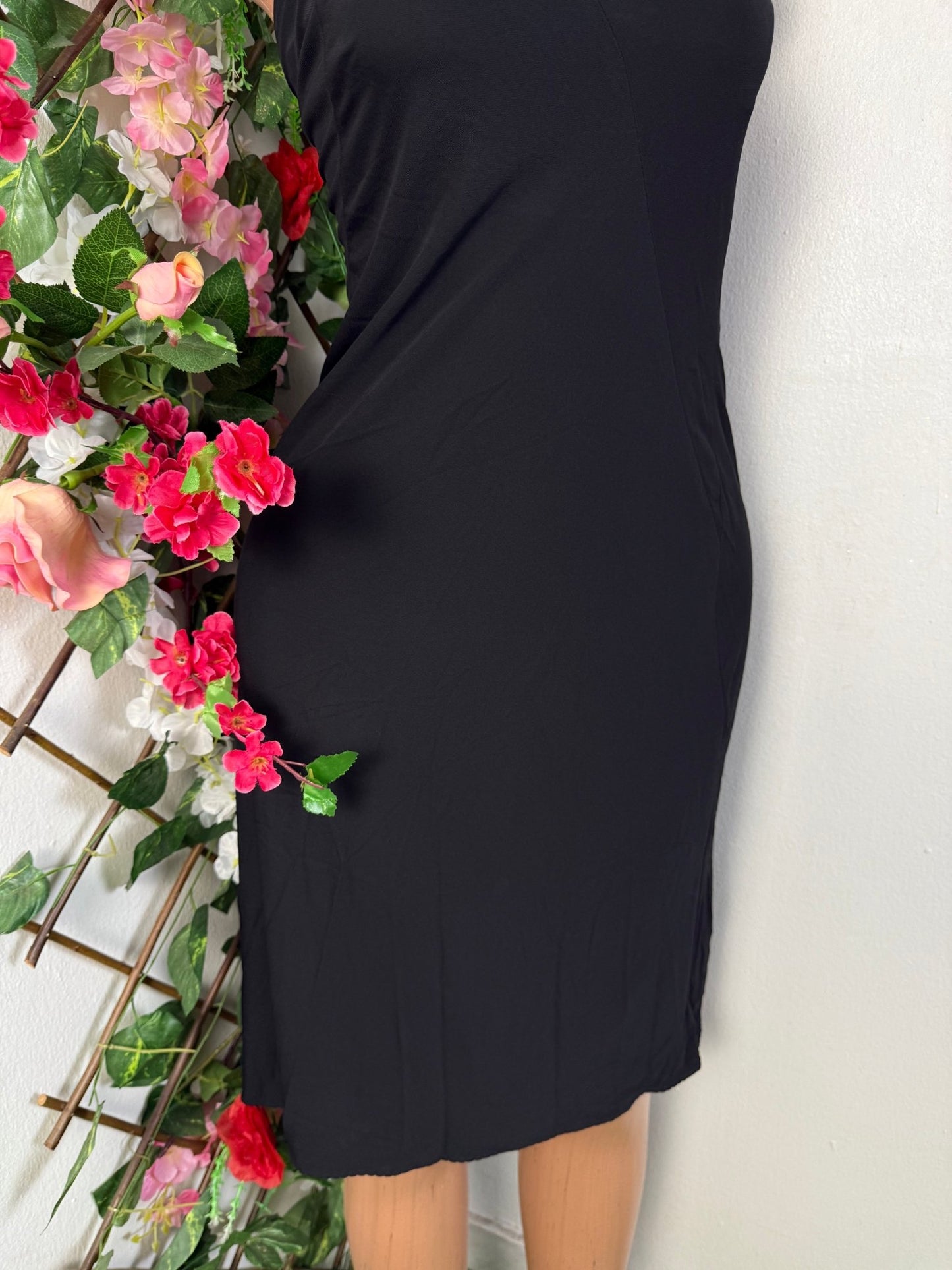 Robe mi longue a une bretelle - Perluna Store - kinshasa