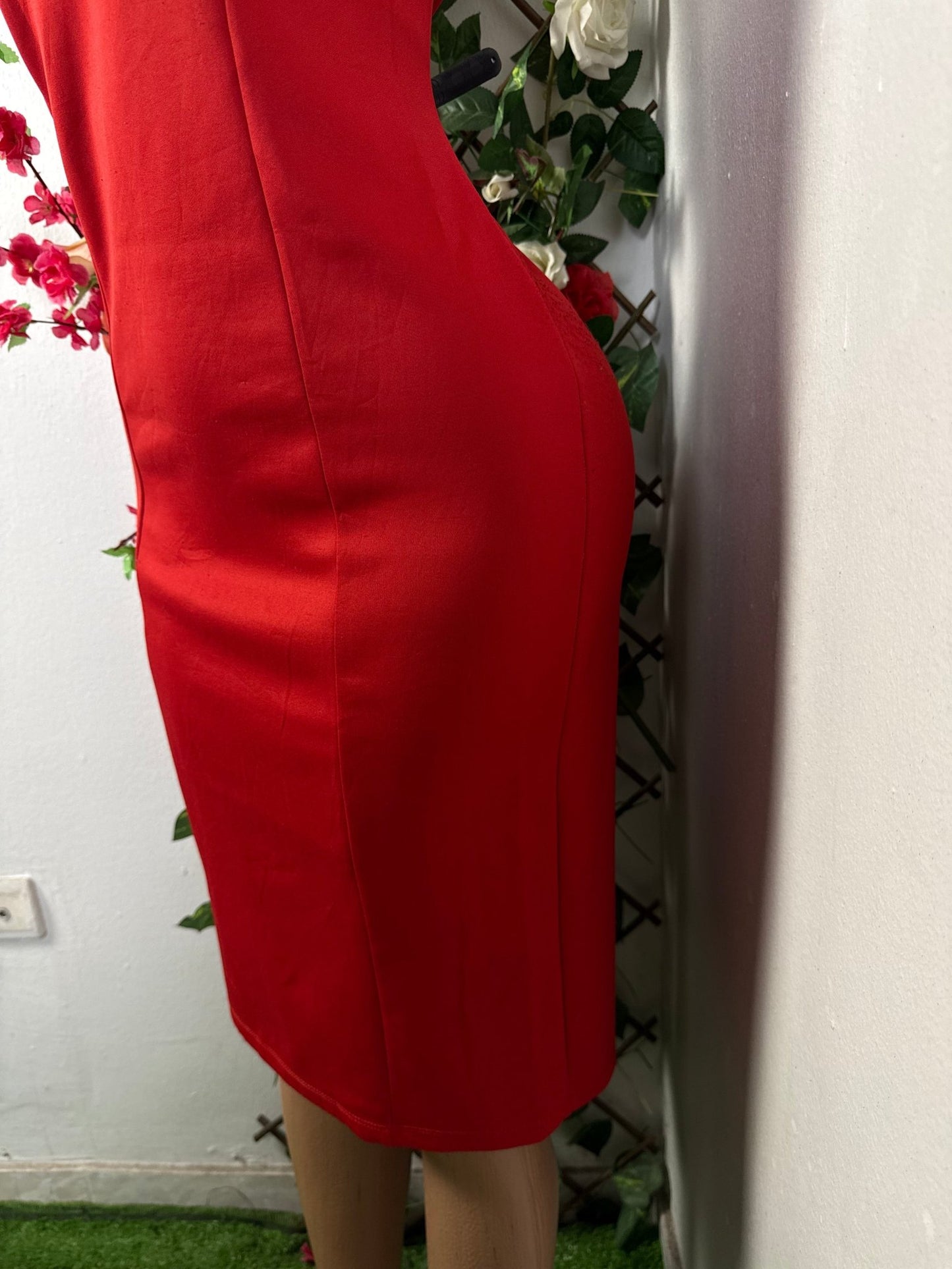 Robe mi longue colle carrée  - Perluna Store - kinshasa