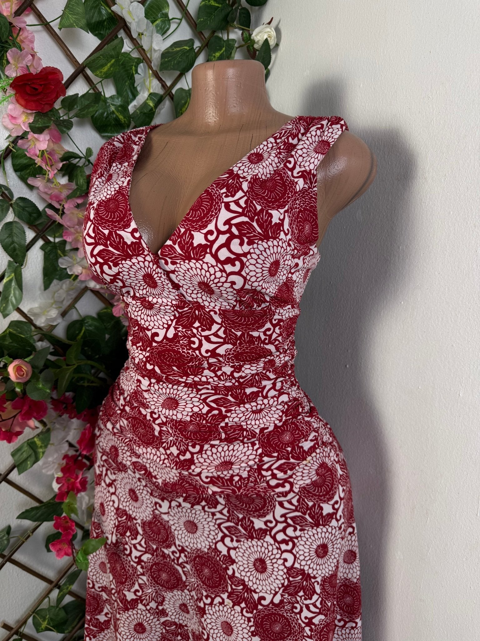 Robe mi longue décolleté croisé - Perluna Store - kinshasa