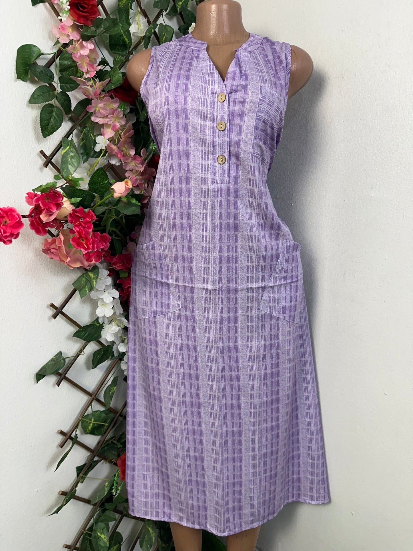 Robe mi longue décolleté en V - Perluna Store - kinshasa