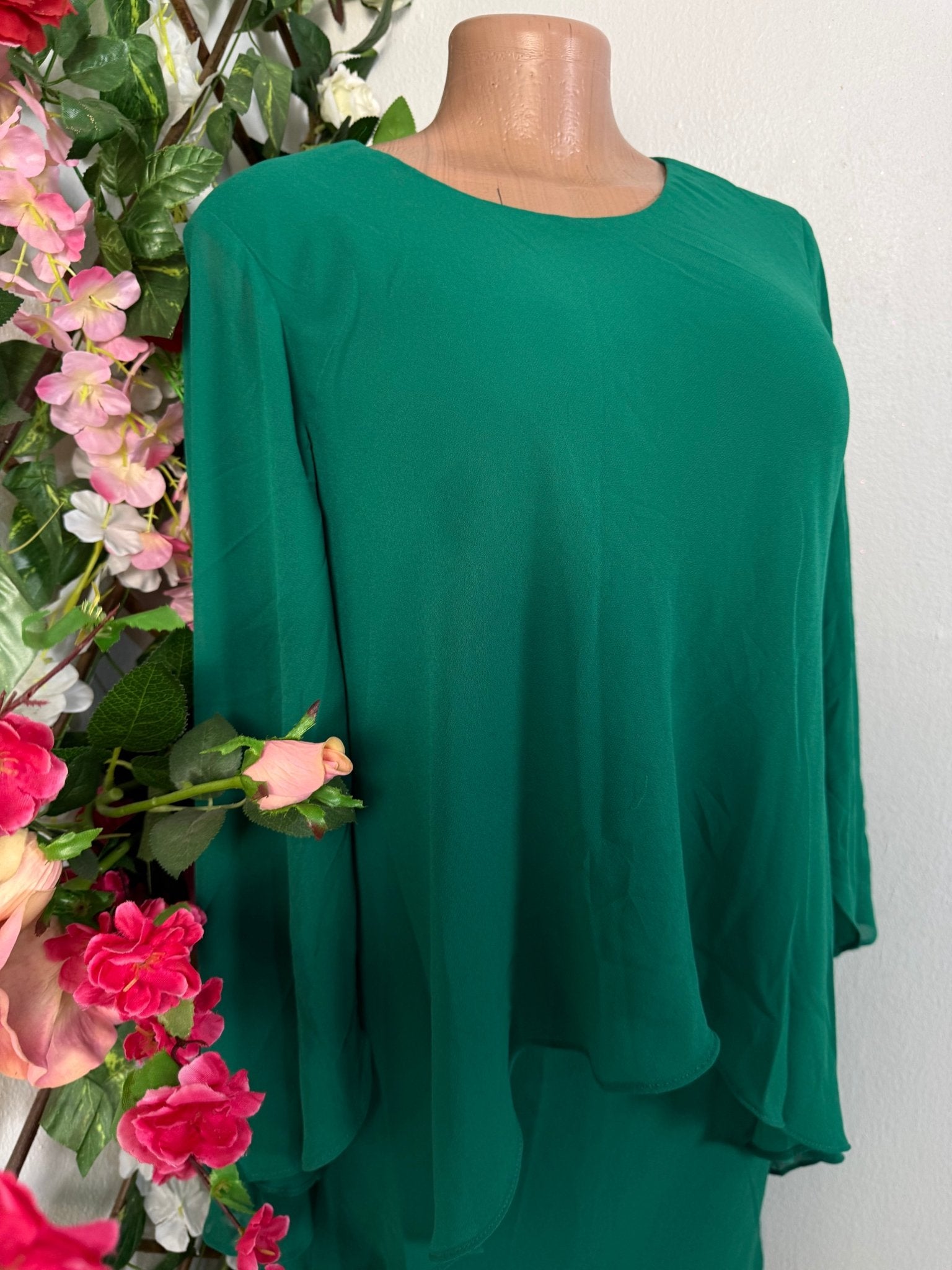 Robe mi longue en voile - Perluna Store - kinshasa