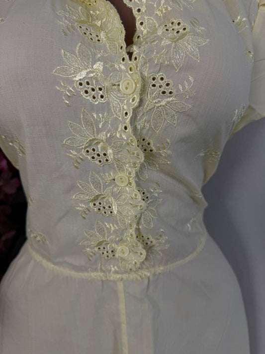 Robe mi longue évasée sans manche  - Perluna Store - kinshasa