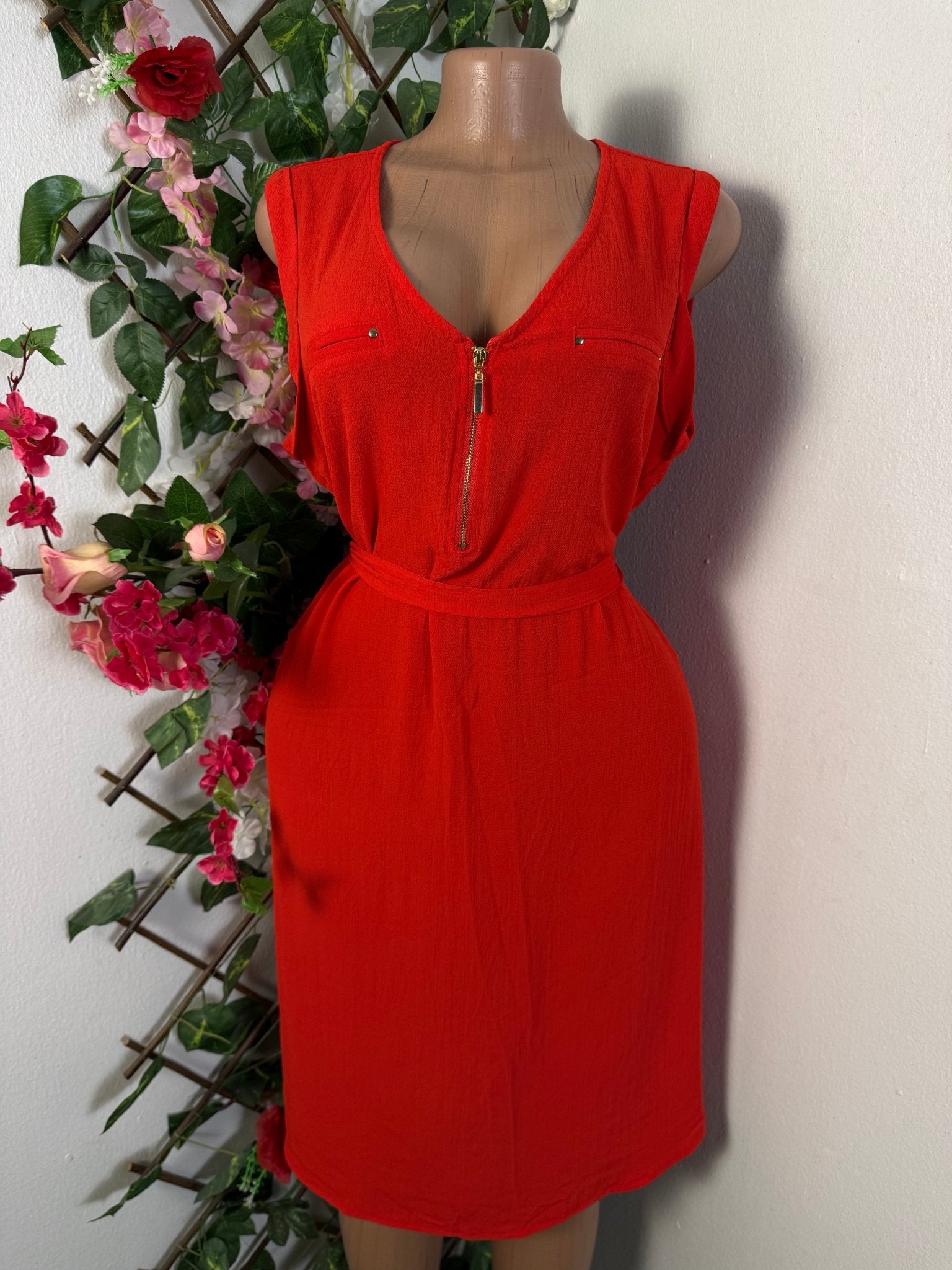 Robe mi longue sans manches - Perluna Store - kinshasa