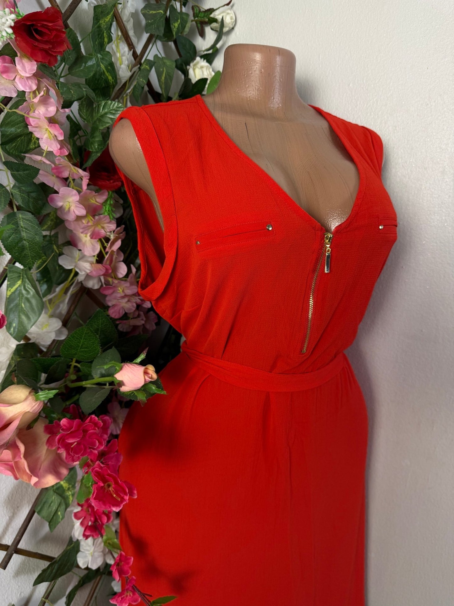 Robe mi longue sans manches - Perluna Store - kinshasa