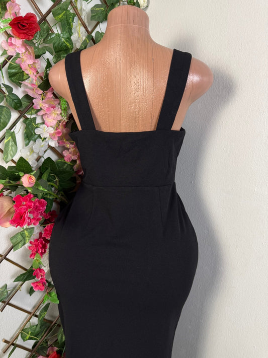 Robe moulante à fente à bretelle  - Perluna Store - kinshasa