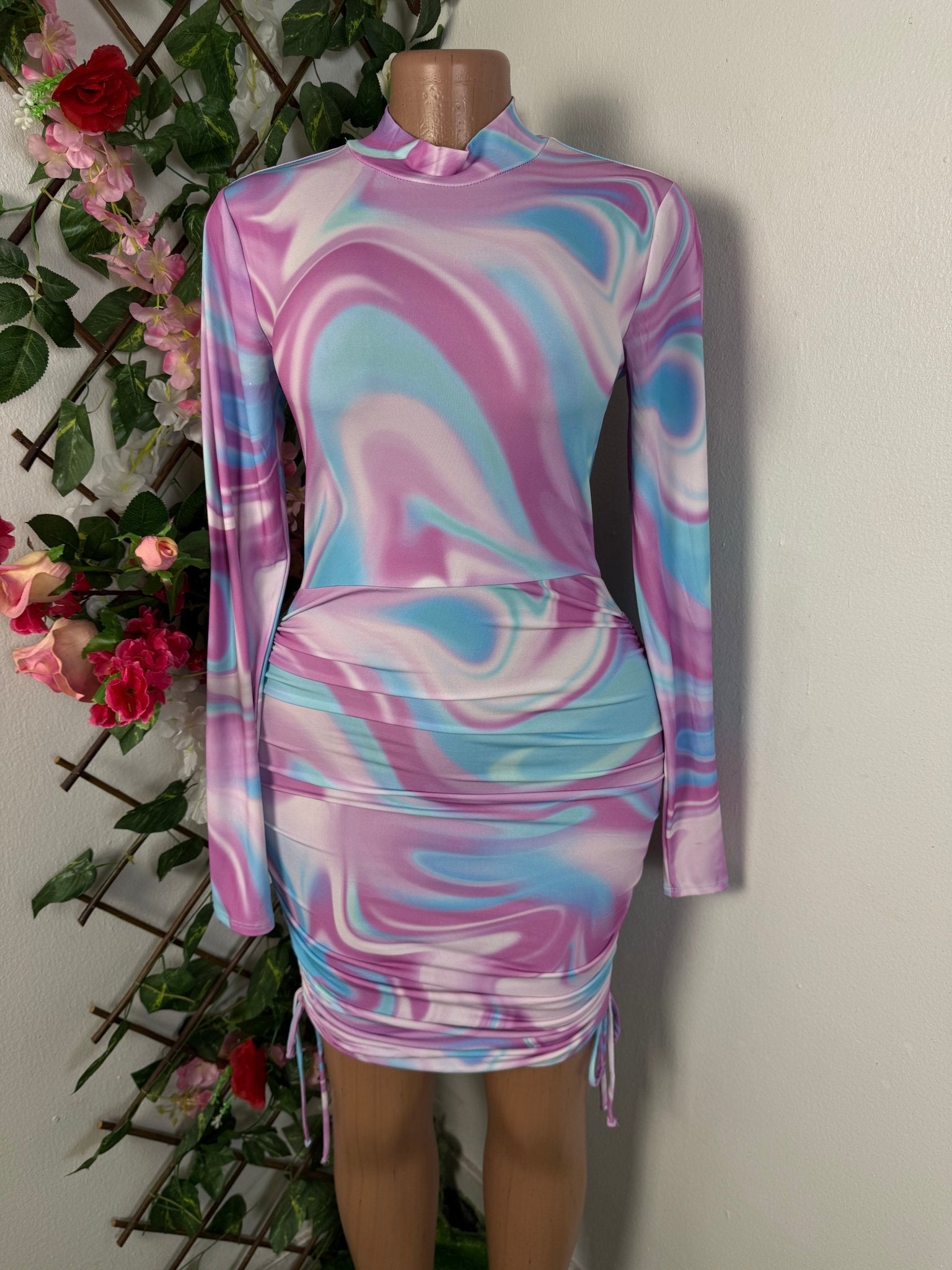 Robe moulante a longueur réglable colle haut - Perluna Store - kinshasa