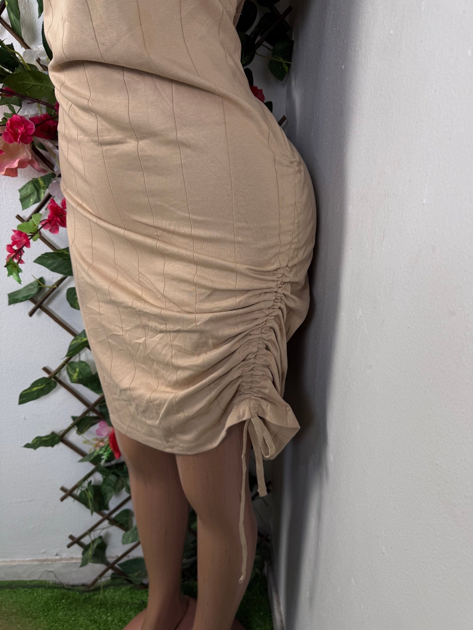 Robe moulante à longueur reglable - Perluna Store - kinshasa