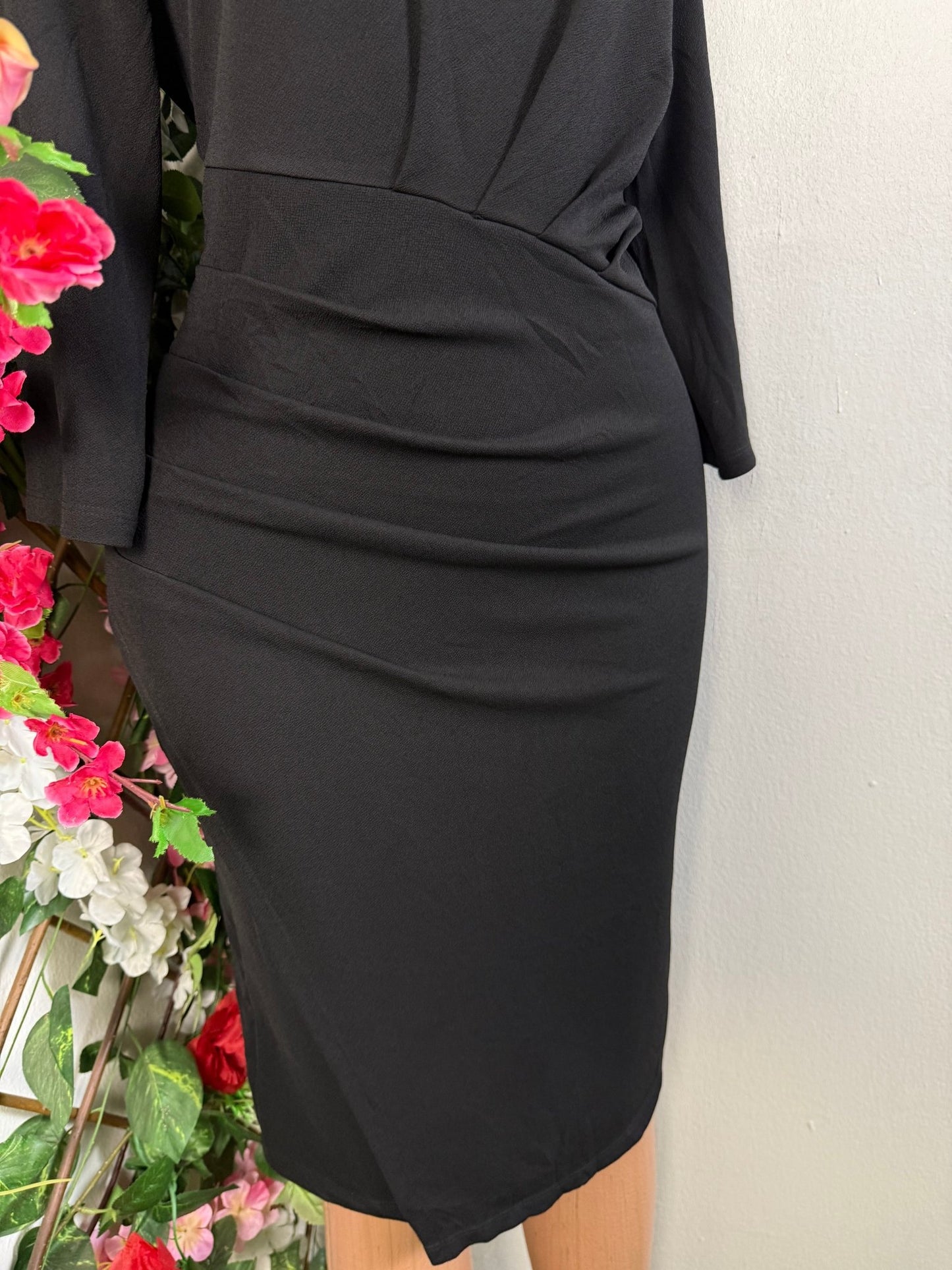 Robe moulante à manche longue  - Perluna Store - kinshasa