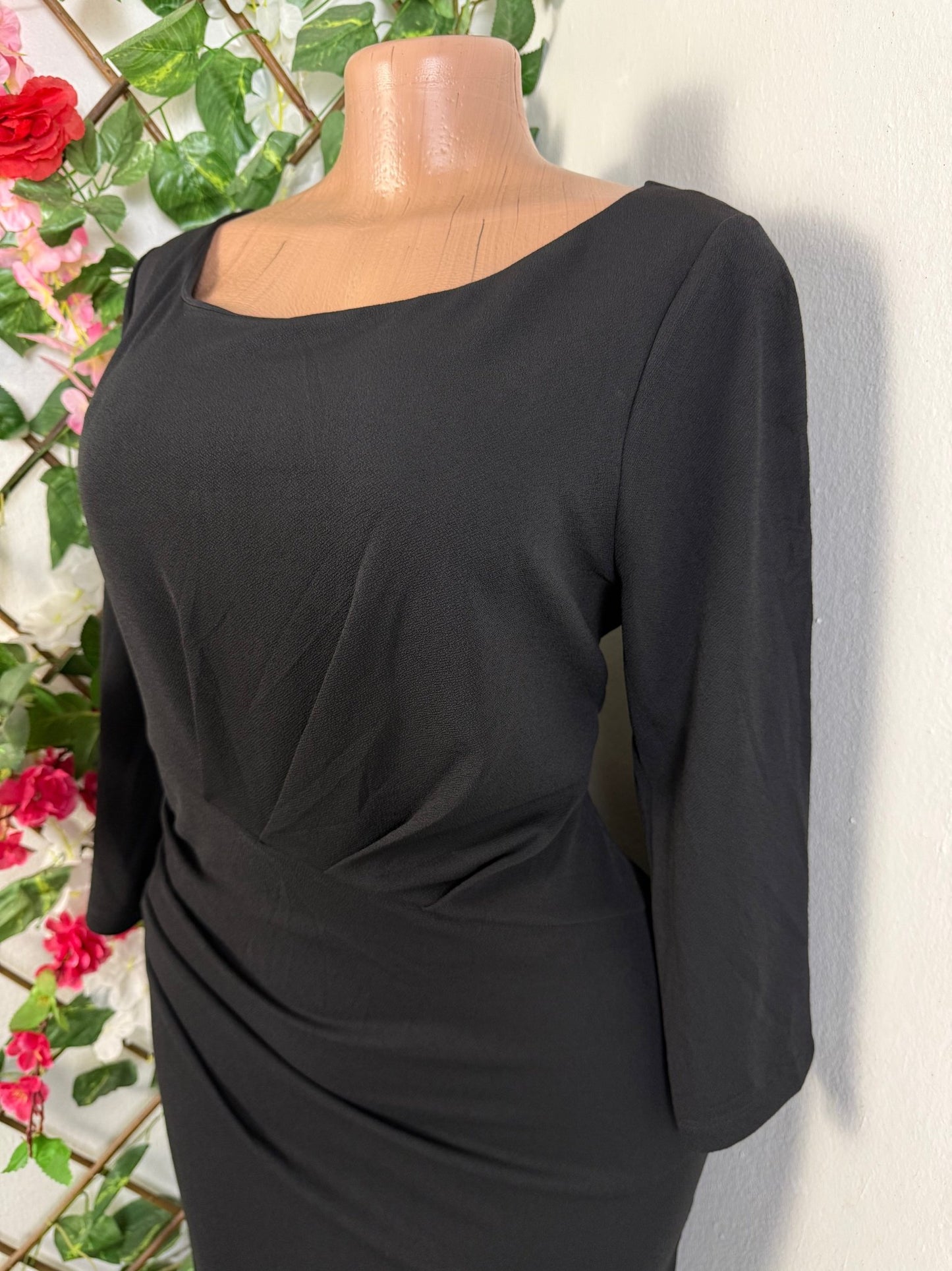 Robe moulante à manche longue  - Perluna Store - kinshasa