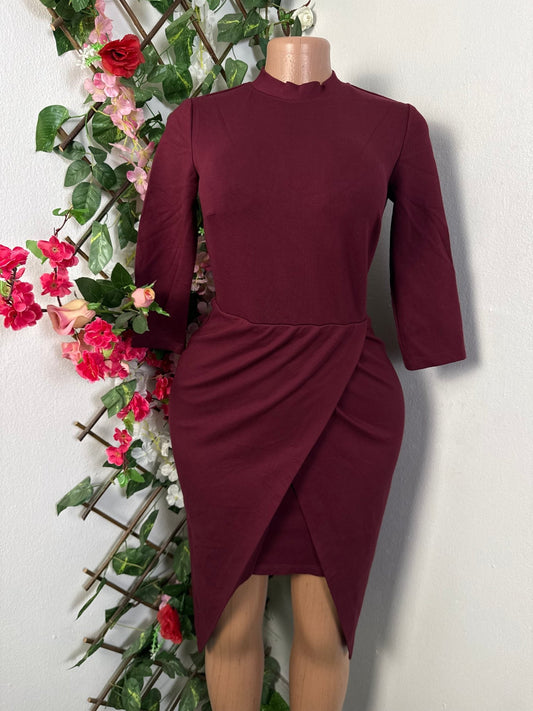Robe moulante à pente asymétrique  - Perluna Store - kinshasa