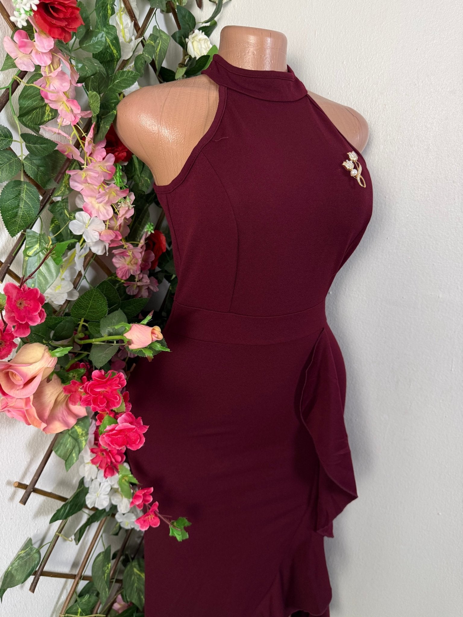 Robe moulante à pente volant  - Perluna Store - kinshasa