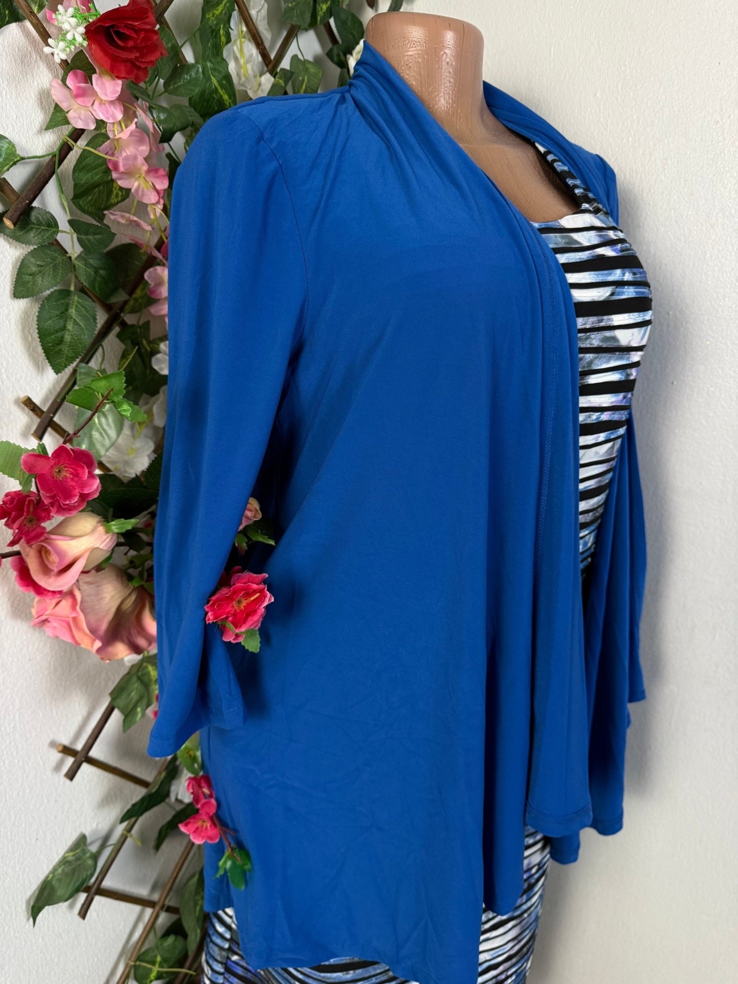 Robe moulante avec par - dessus  - Perluna Store - kinshasa
