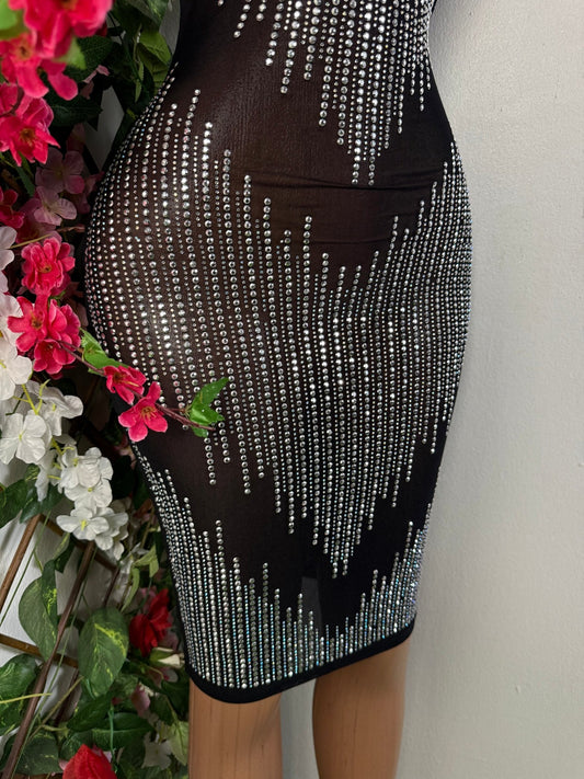 Robe moulante brodé de pierre - Perluna Store - kinshasa