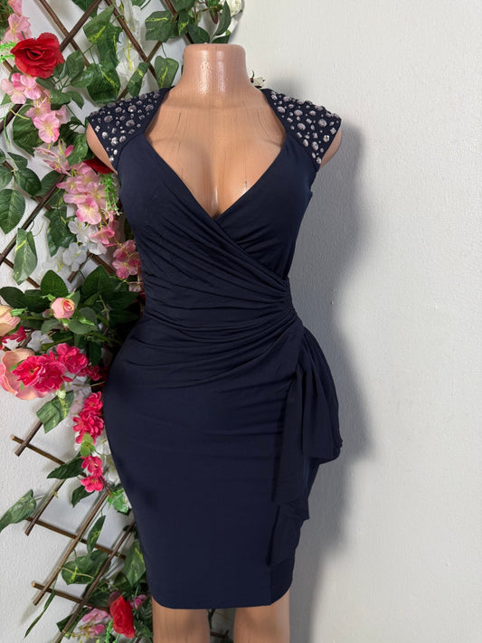 Robe moulante colle en pentagone  - Perluna Store - kinshasa