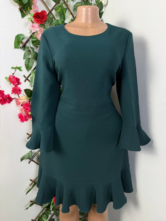 Robe moulante courte à ourlet - Perluna Store - kinshasa
