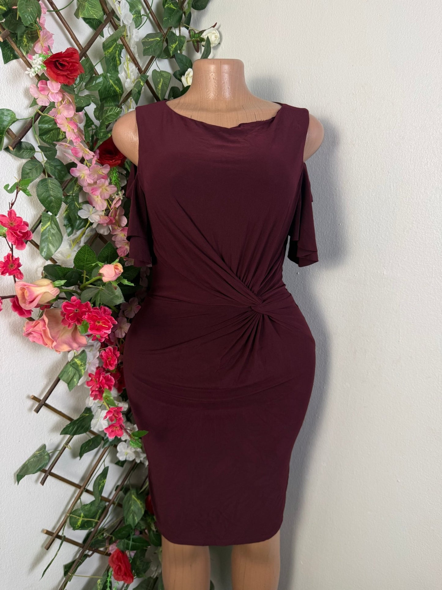 Robe moulante drapé taille épaule nue - Perluna Store - kinshasa