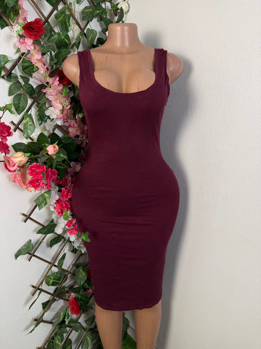 Robe moulante en coton à bretelle  - Perluna Store - kinshasa