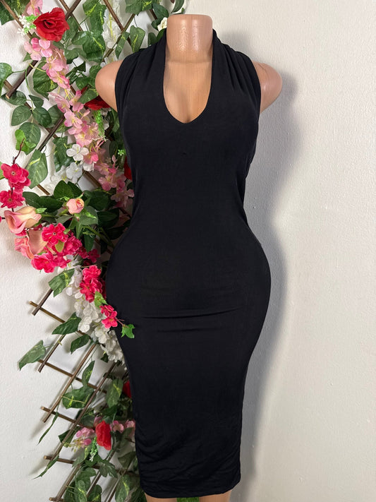 Robe moulante longue à dos ouvert pente  - Perluna Store - kinshasa
