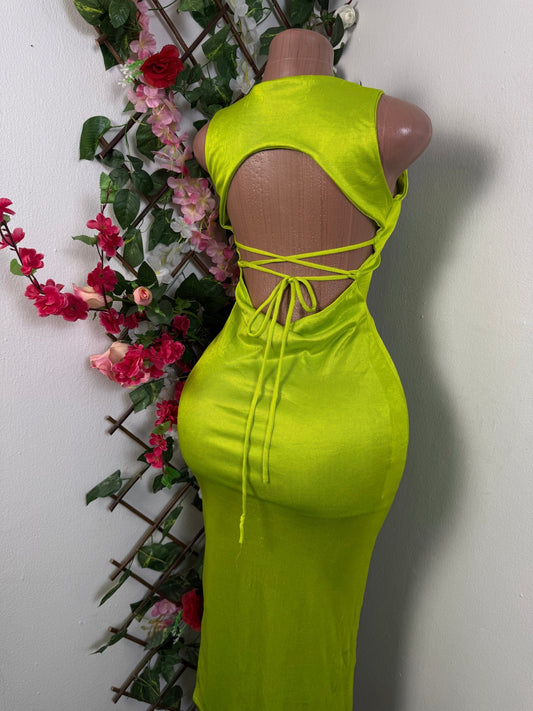 Robe moulante longue dos en lacet - Perluna Store - kinshasa