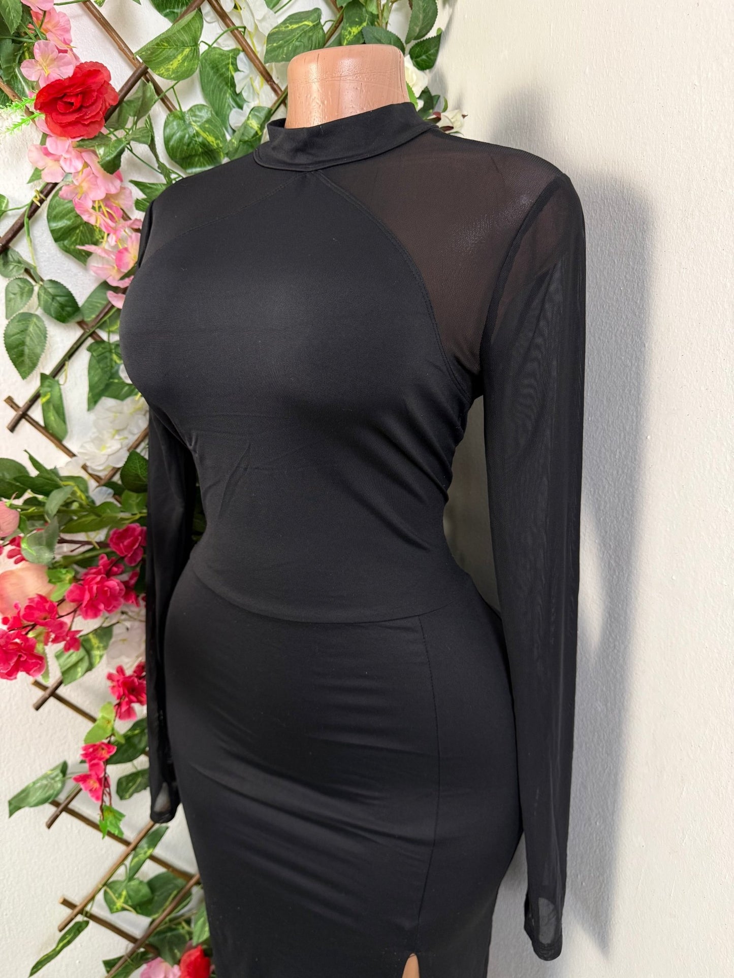 Robe moulante longue manche avec fente - Perluna Store - kinshasa