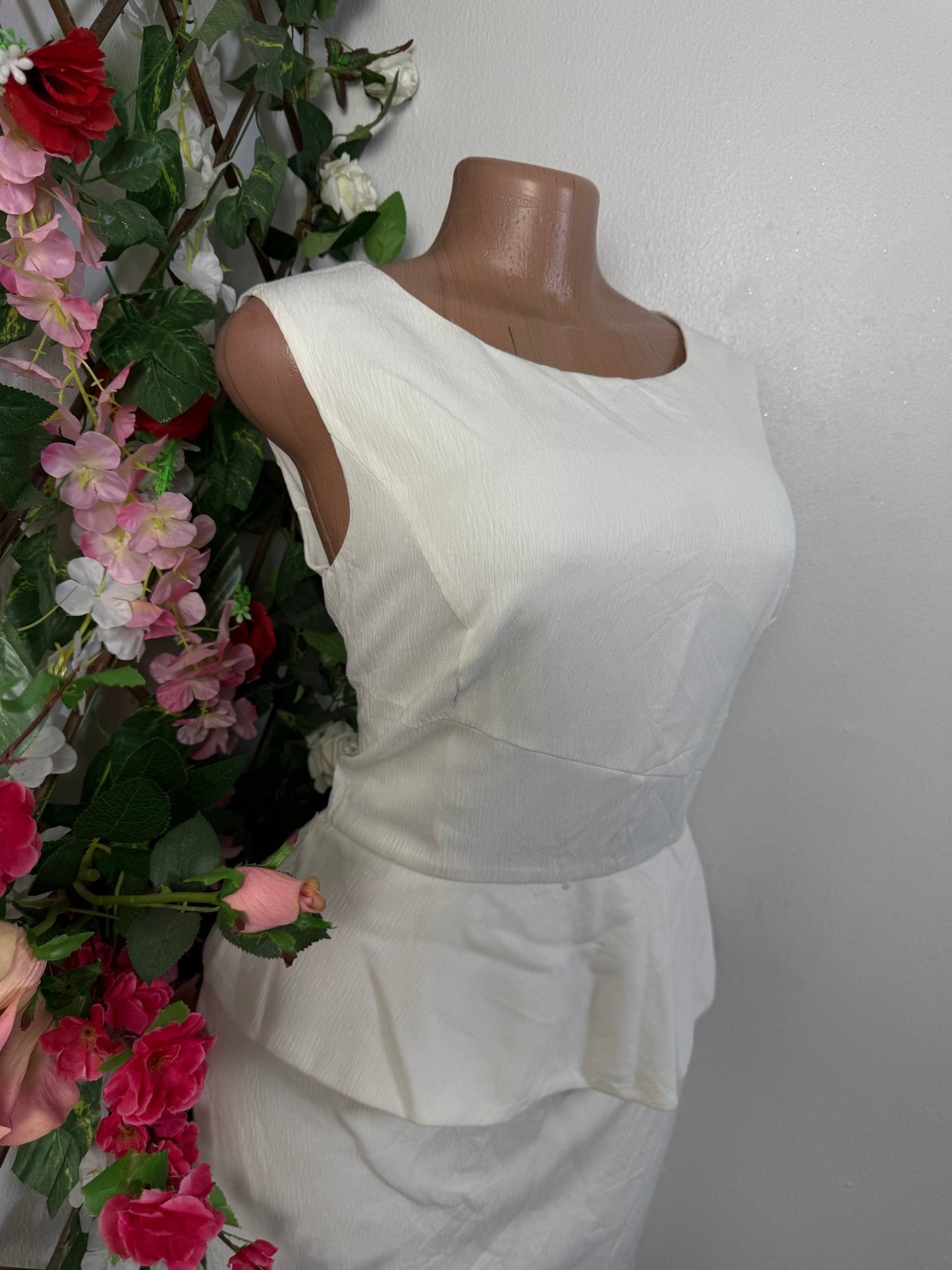 Robe moulante longue sans manche - Perluna Store - kinshasa