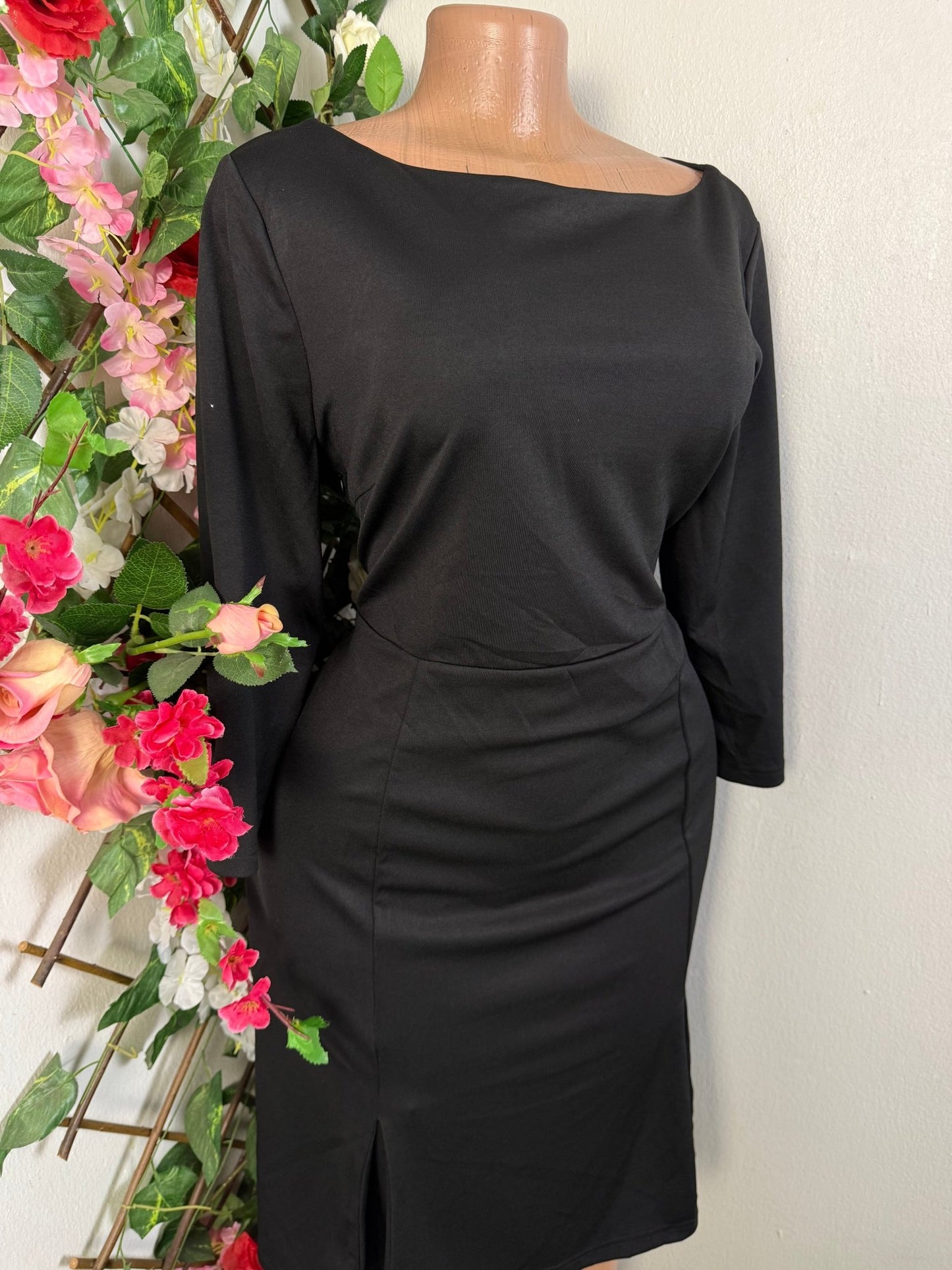 Robe moulante manche longue  - Perluna Store - kinshasa