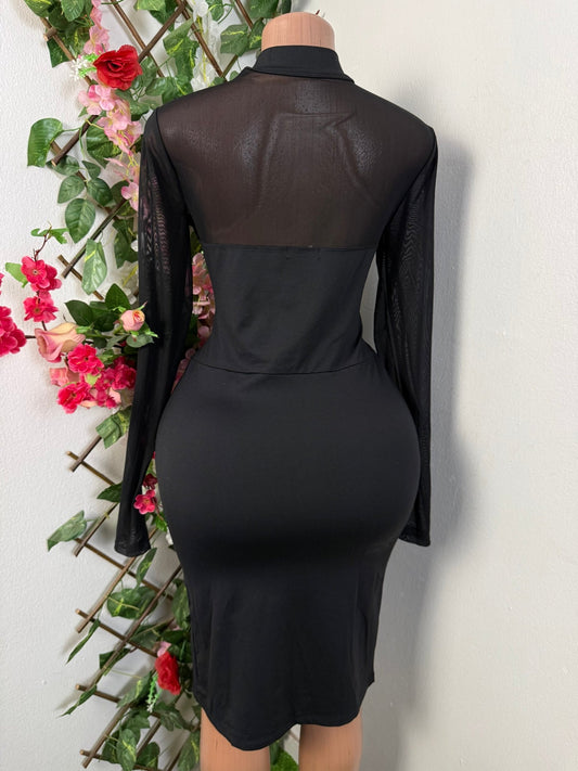 Robe moulante manche longue voilée - Perluna Store - kinshasa