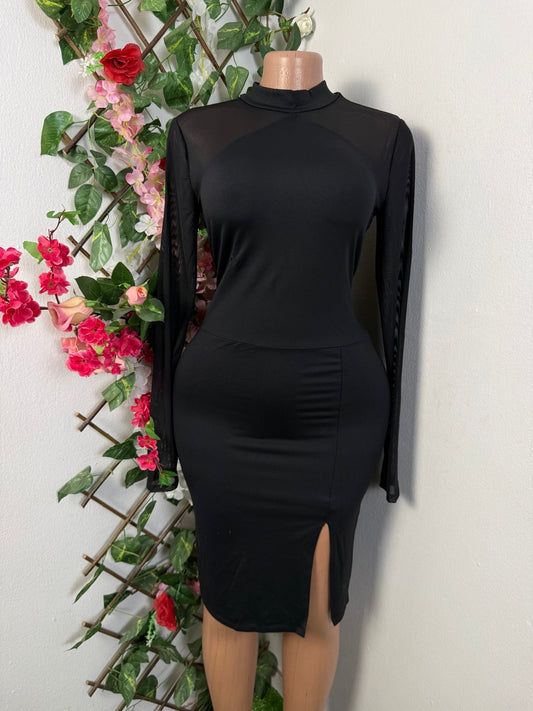 Robe moulante manche longue voilée - Perluna Store - kinshasa
