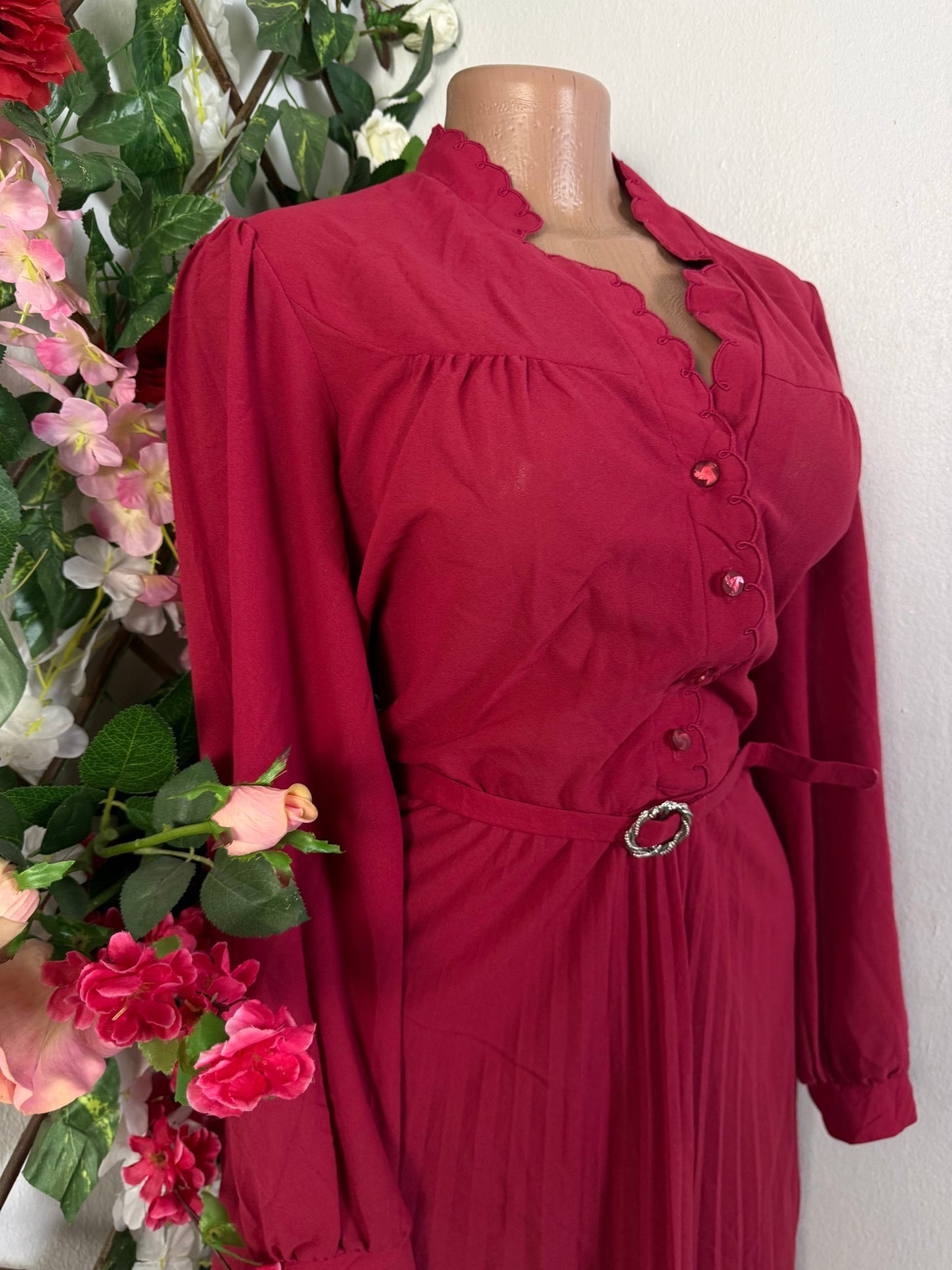 Robe plissée ceinturé long manche - Perluna Store - kinshasa