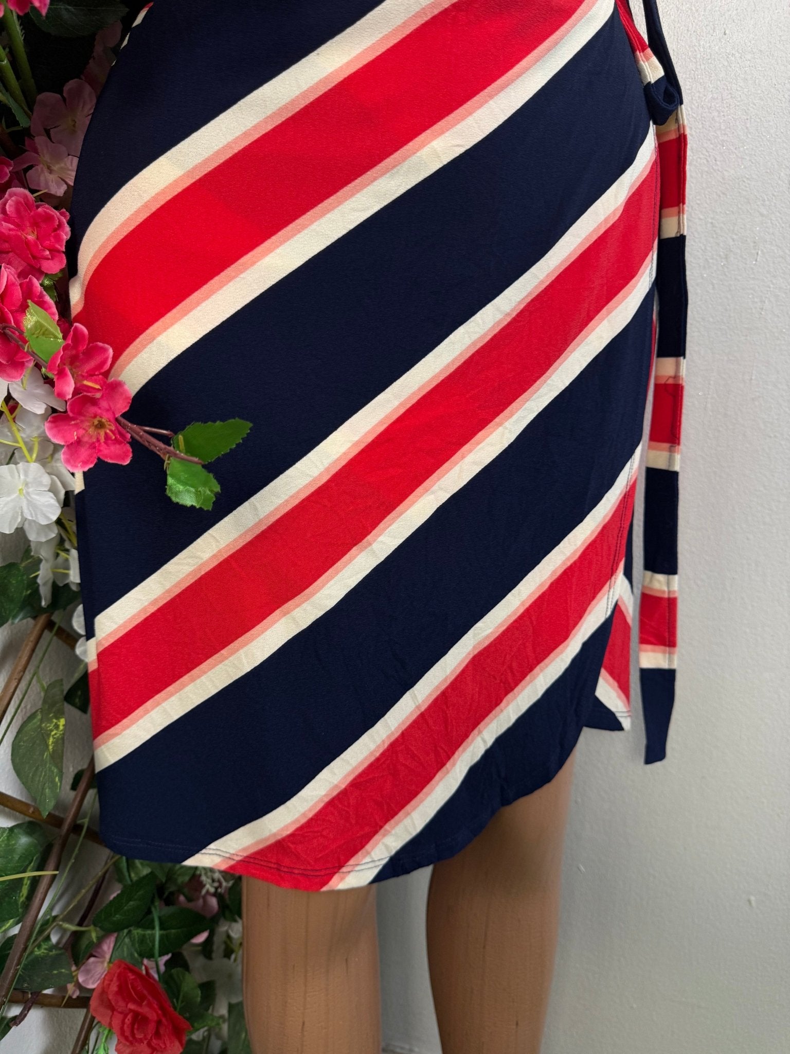 Robe portefeuille à colle en V - Perluna Store - kinshasa
