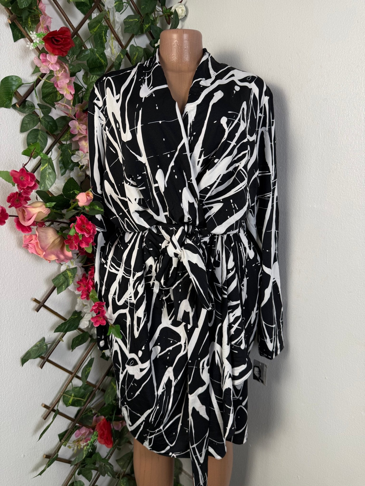 Robe portefeuille manche longue  - Perluna Store - kinshasa