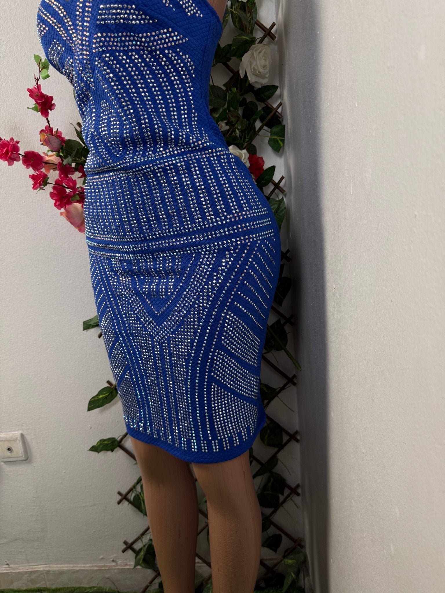 Robe soirée courte orne de pierre brillant - Perluna Store - kinshasa